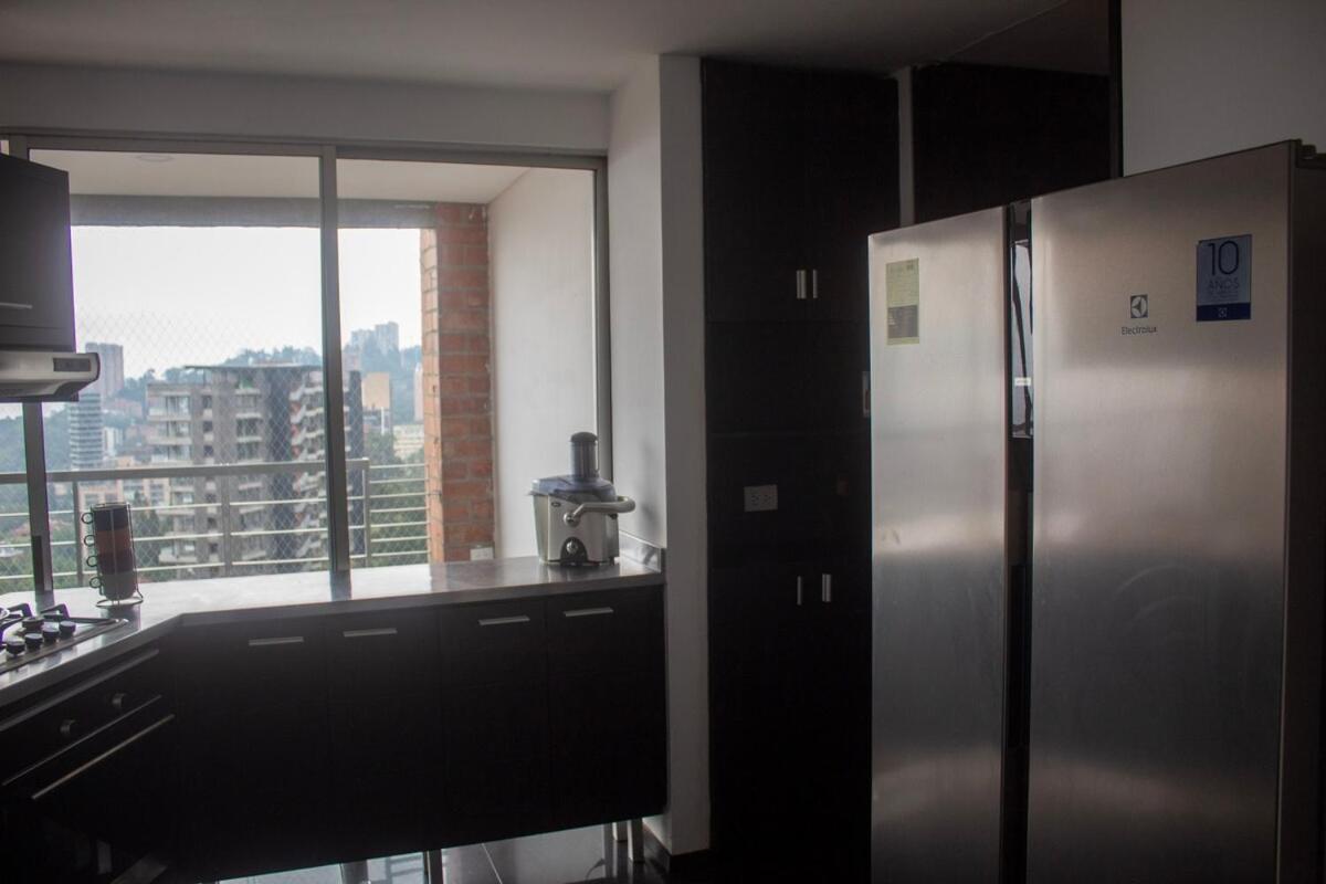 Near Provence Pool, Gym, Views And Wifi Apartamento Medellín